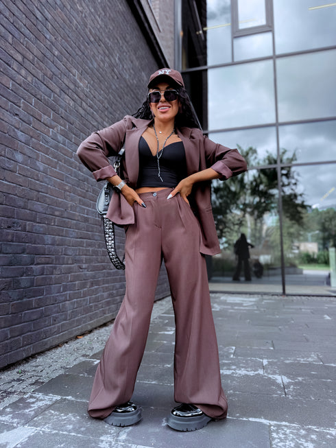 ELYNDI kostīms "OVERSIZED INTENTION" - CHOCO