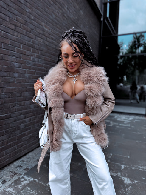 Cappuccino overcoat with cappuccino fur "LUX FUR" FL47