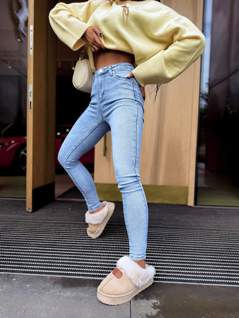 LIGHT BLUE denim PUSH-UP pants "SALTY" DJ2603