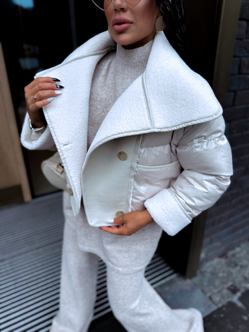 Короткая куртка "VANILLA WORLD"