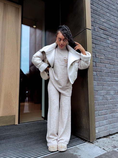 Короткая куртка "VANILLA WORLD"