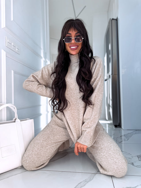 Knitted Set "AUTUMN E5389" - LIGHT BEIGE PRE-ORDER