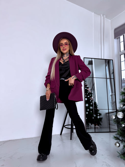 Slyvų violetinė, VIENAS DYDIS švarkas + juodas viršus