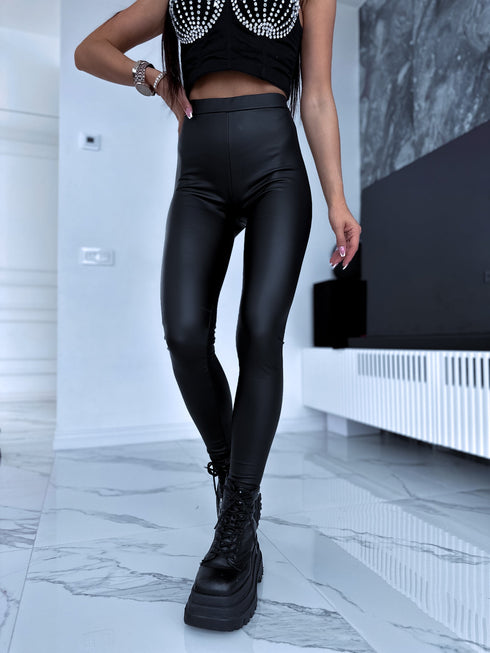 Ādas imitācijas legingi "SEPTEMBER LEVEL UP" - BLACK