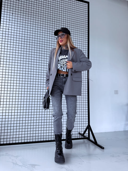 Oversize žakete ar melnām piedurkņu pogām - pelēka