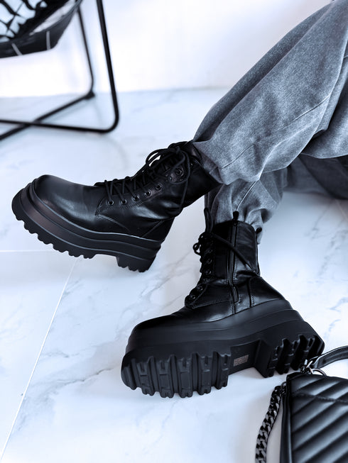 Šņorējami puszābaki "ART HOUSE RQ-57" - MELNI