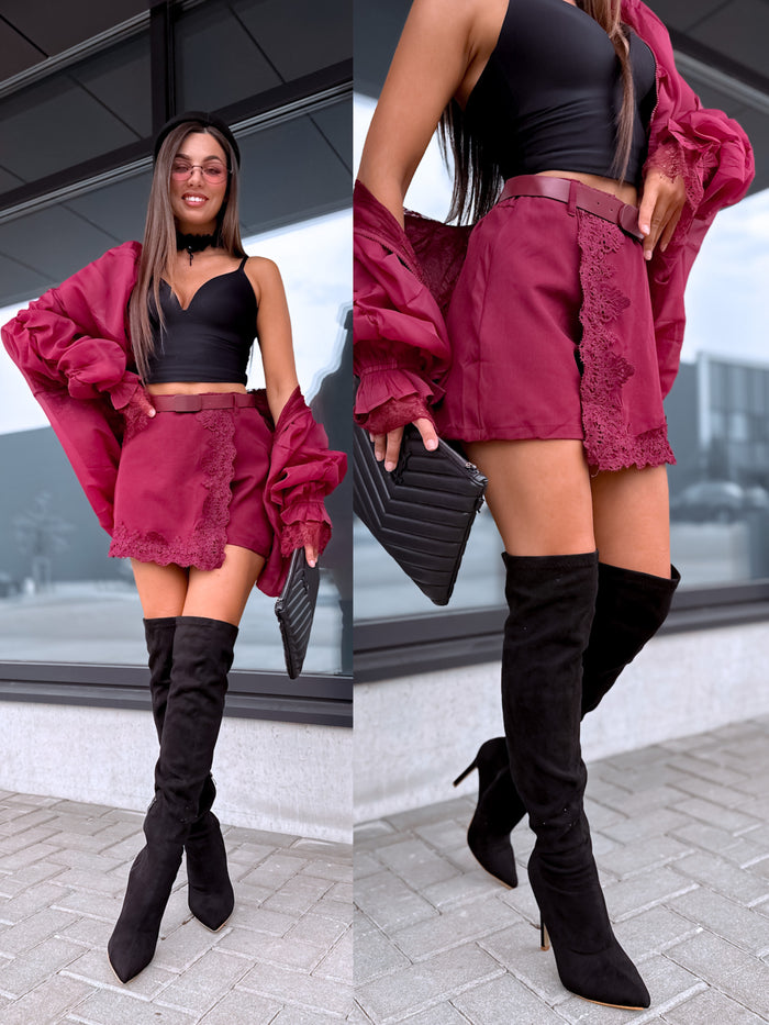 „NEXT LEVEL“ sijonas-šortai 21446 + diržas – BORDO