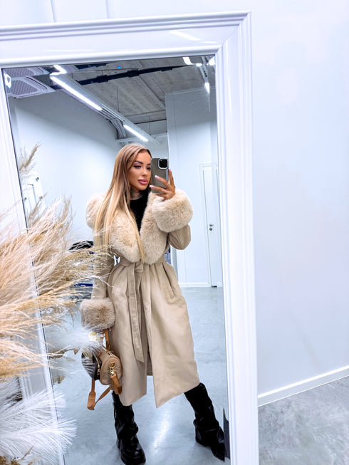 Mētelis ar pūku "CLOSURE" FC76 - bēšs