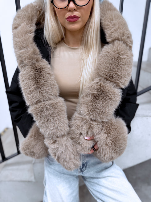 Short jacket "HOT DROP U90532" - BLACK WITH BEIGE FUR