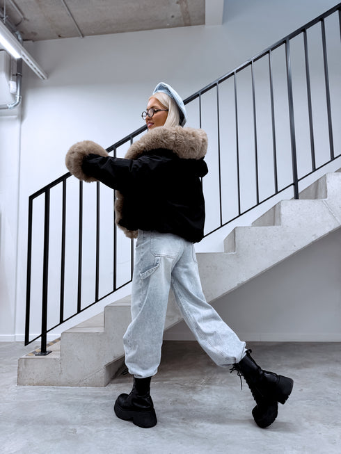 Short jacket "HOT DROP U90532" - BLACK WITH BEIGE FUR