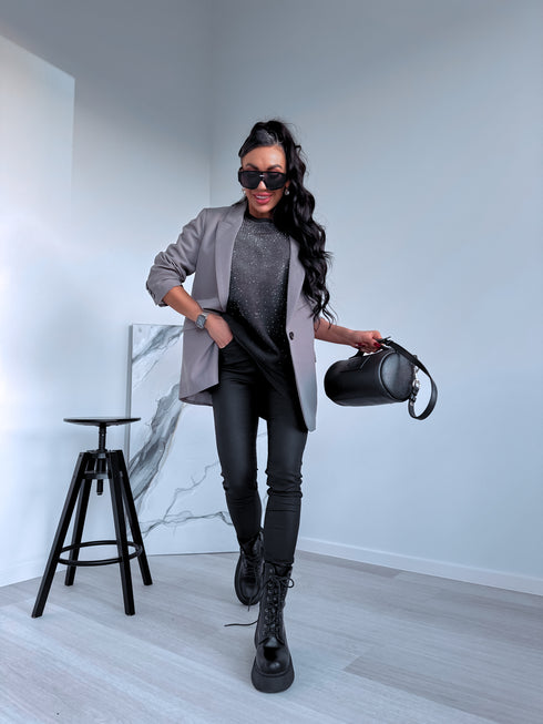 ELYNDI BEST faux leather pants with push-up effect