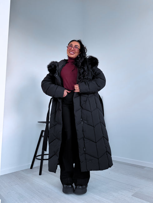 Lielizmēra virsjaka "SOFT HALO" 8241 - MELNA