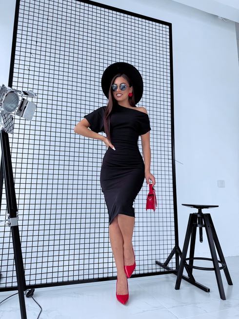 "KVAPĄ GNIEŽIANTI" suknelė VD68 - JUODA