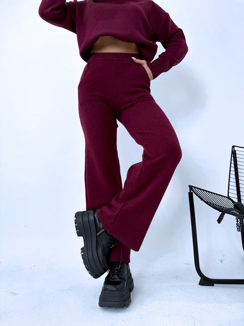 Knitted set "AUTUMN E5389" - BURGUNDY PRE-ORDER