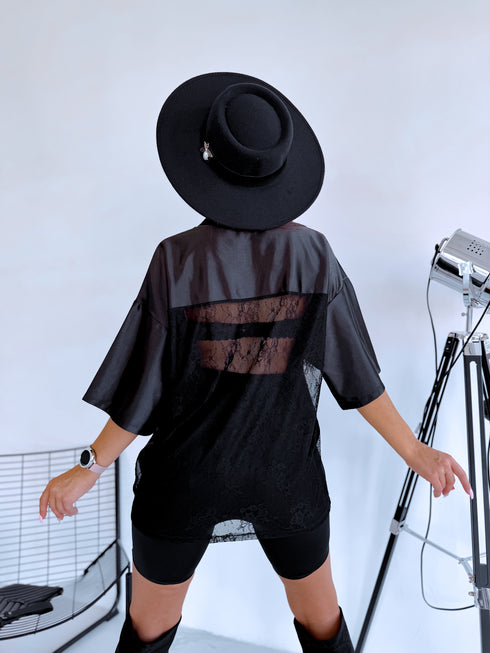 Кружевная футболка "BLACKNESS"