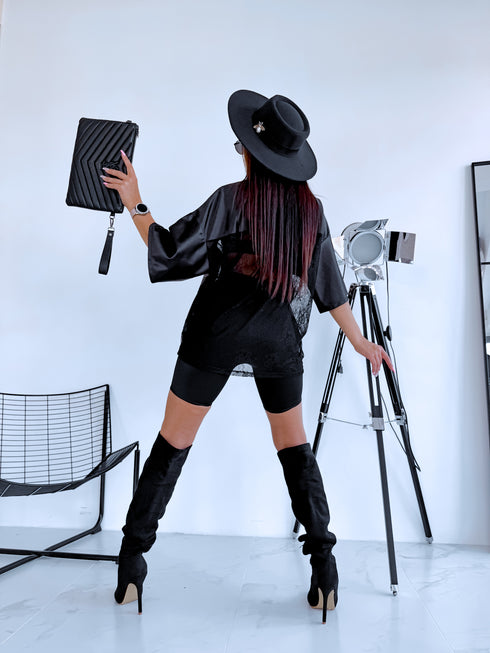 Кружевная футболка "BLACKNESS"