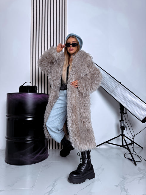 Длинное пальто из искусственного меха "CYBER" - ТЕМНО-БЕЖЕВЫЙ