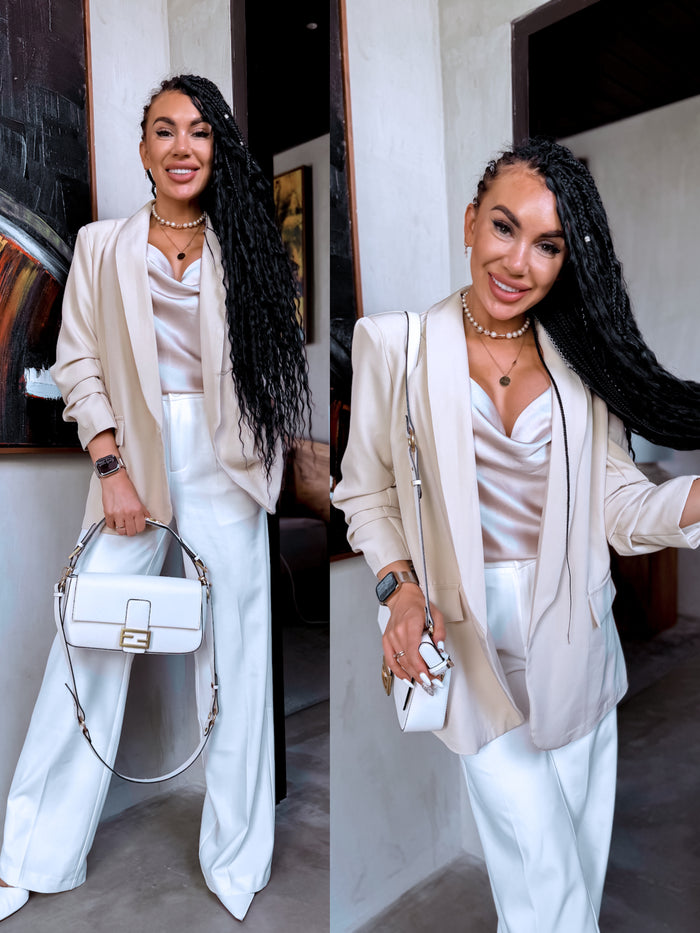 Light beige, ONE SIZE jacket + light beige top