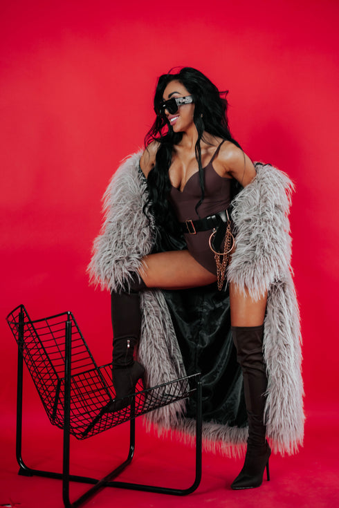 LUX mākslīgās kažokādas mētelis "ICY" LD05- kapučīno