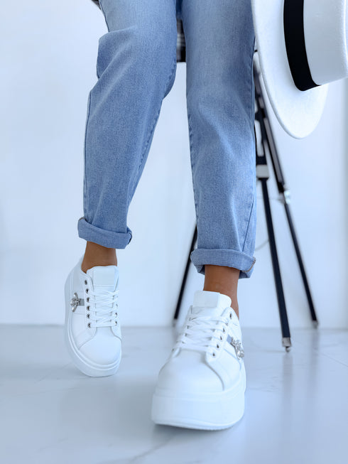 Baltas botas "PASSWORD A006"