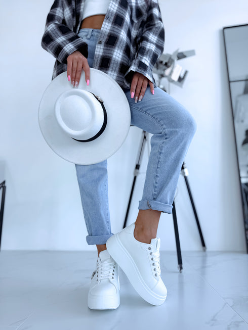 Baltas botas "PASSWORD A006"