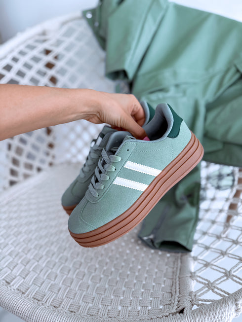 GREEN boots "TWO STRIPES 24001"