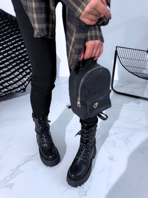 "TUNNEL AM7559" odos imitacijos batai - juodi