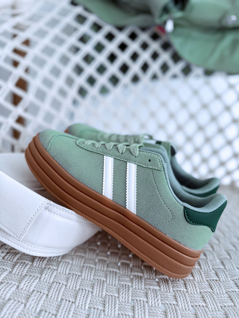 GREEN boots "TWO STRIPES 24001"