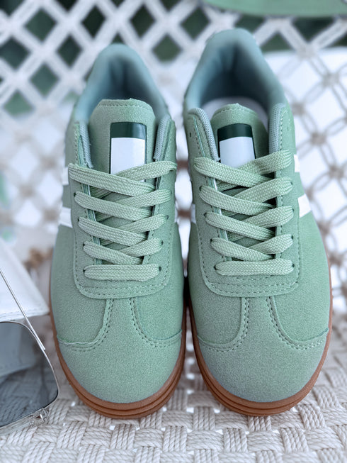 GREEN boots "TWO STRIPES 24001"