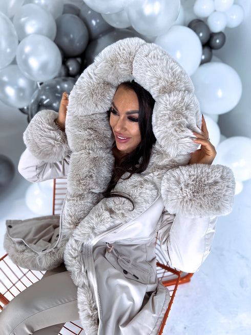ELYNDI classic parka with fur - light beige PRE-ORDER