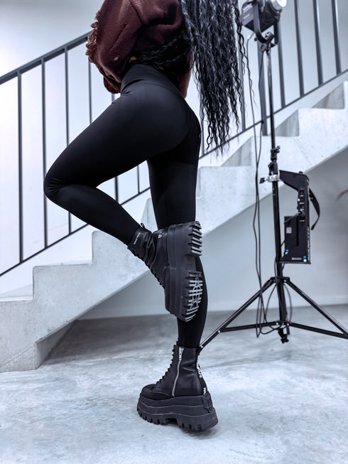 Melni, koriģējoši, korsetes legingi 1721