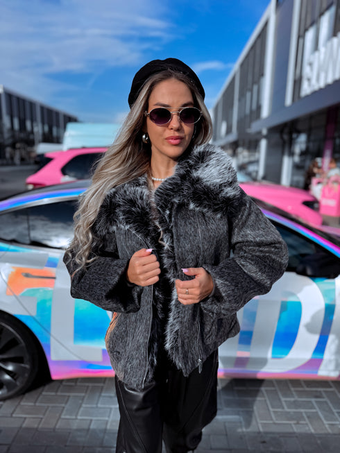 Pūkainā virsjaka "ESCAPE TR8999" - TUMŠI PELĒKA