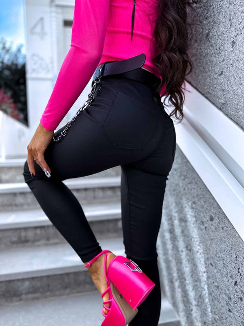 ELYNDI BEST ādas imitācijas bikses ar push-up efektu