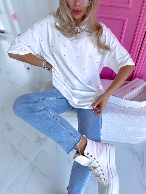Oversize T-krekls "Kristālu Romantika" - balts