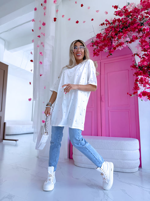 Oversize T-krekls "Kristālu Romantika" - balts