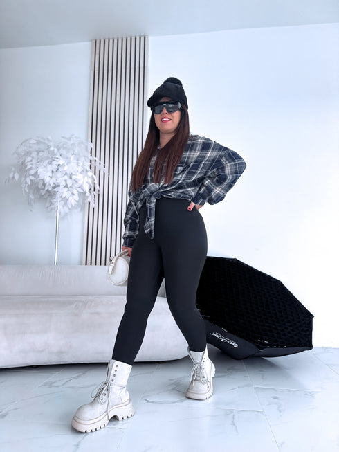 "TOTAL EFFECT LM88305" termo legingi - MELNI