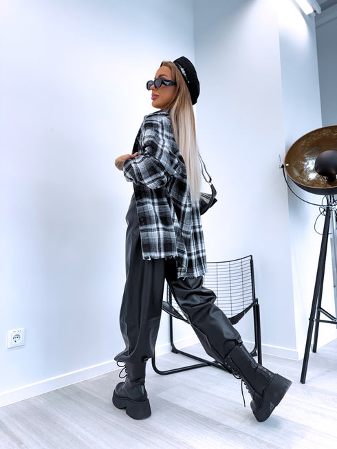 "Classic Grid" checkered shirt DM2513 - BLACK WITH WHITE