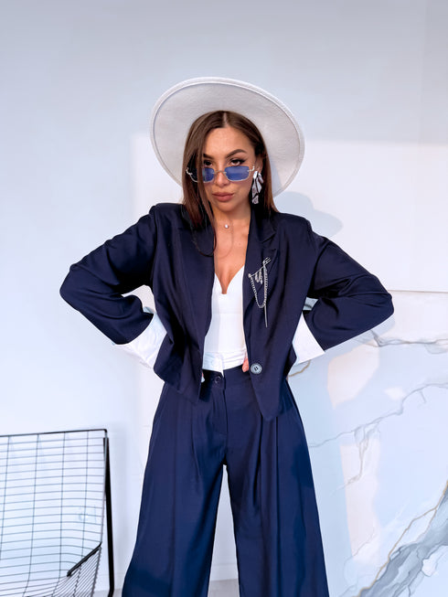 "MAJORY 74" komplektas - švarkas + kelnės - TAMSIAI MĖLYNA