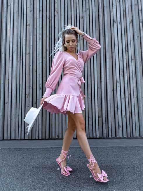 Eleganta mini kleita "DEBESMANNĀ"-PŪDERROZĀ