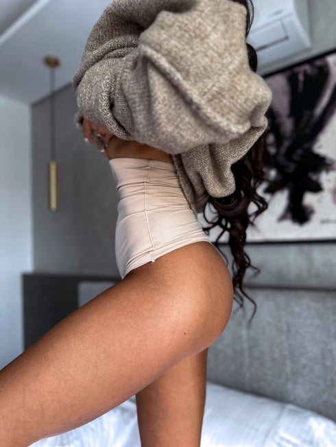 ELYNDI bezvīļu koriģējošās apakšbikses (1gab) 003 - BĒŠAS