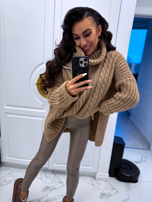 ELYNDI Удлиненный шерстяной свитер - идеально коричневый