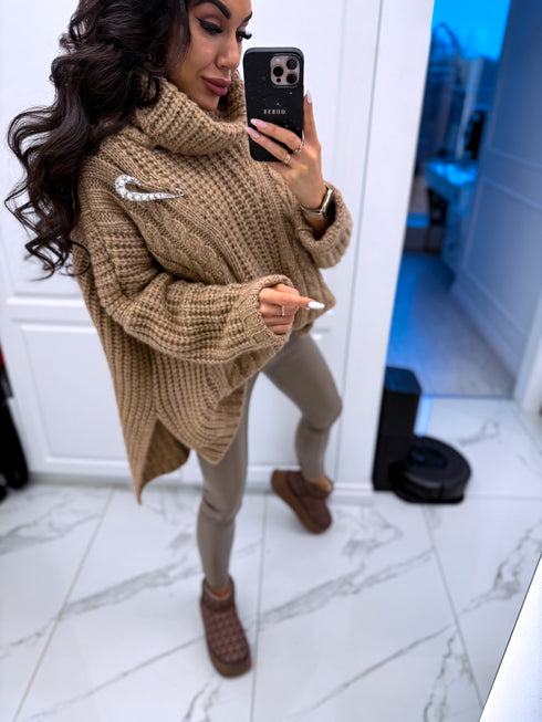 ELYNDI Удлиненный шерстяной свитер - идеально коричневый