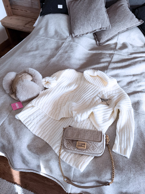 ELYNDI extended wool sweater - white