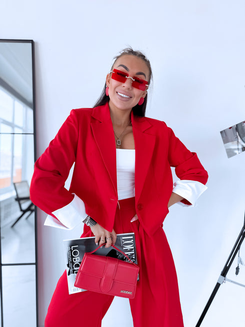 "MAJORY 74" komplekts - žakete + bikses - SARKANS