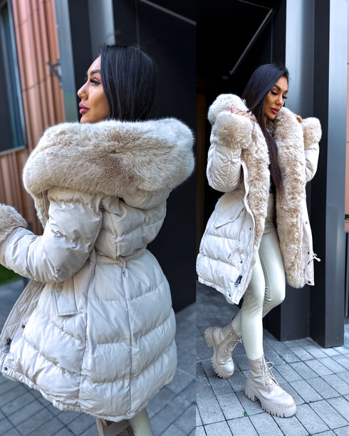 Puffy parka with fluff - light beige pre-order