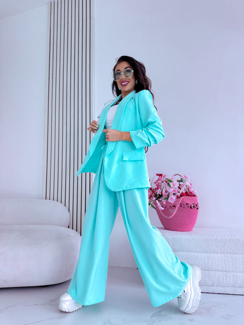 Mint, ONE SIZE jacket + white top