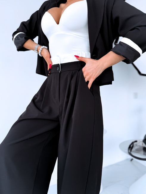 "WHITE LINE" klasikinės kelnės - JUODOS