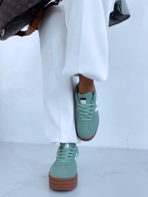 GREEN boots "TWO STRIPES 24001"