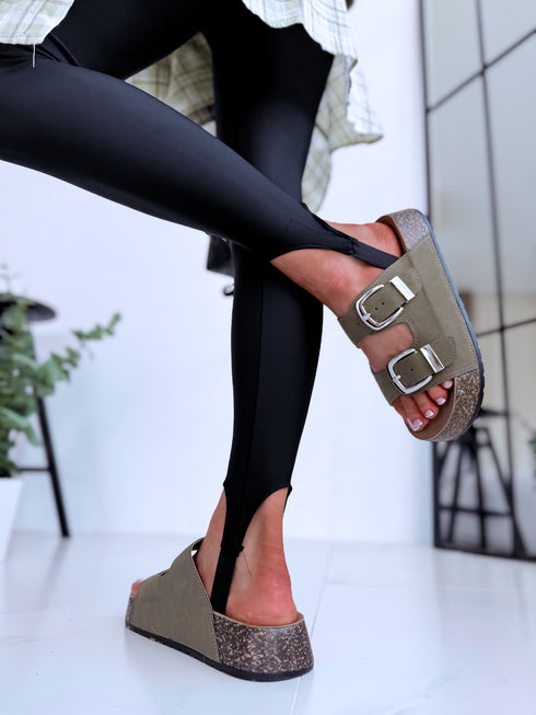 Iešļūcenes "INFINITY" 2022 - HAKI