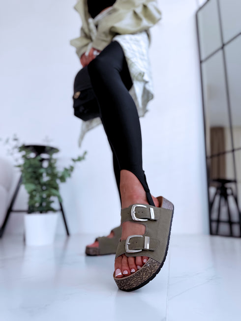 Iešļūcenes "INFINITY" 2022 - HAKI